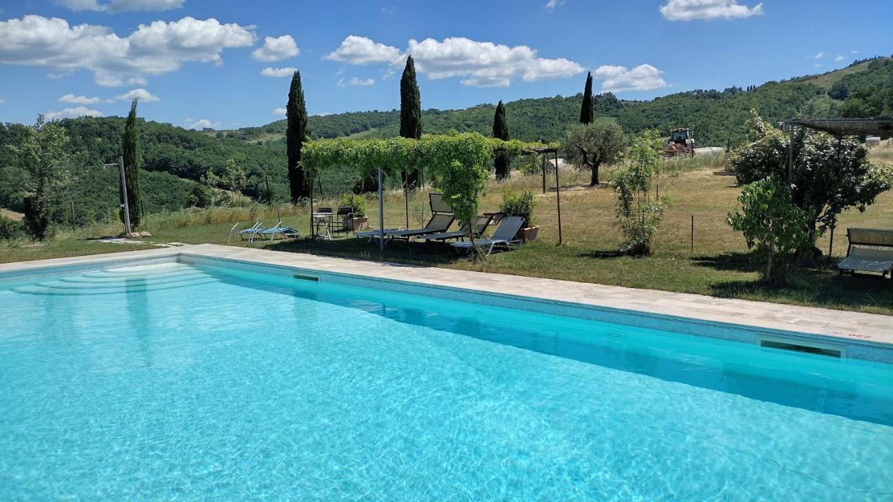 Casale Refoli Guest House Casole d'Elsa Luaran gambar