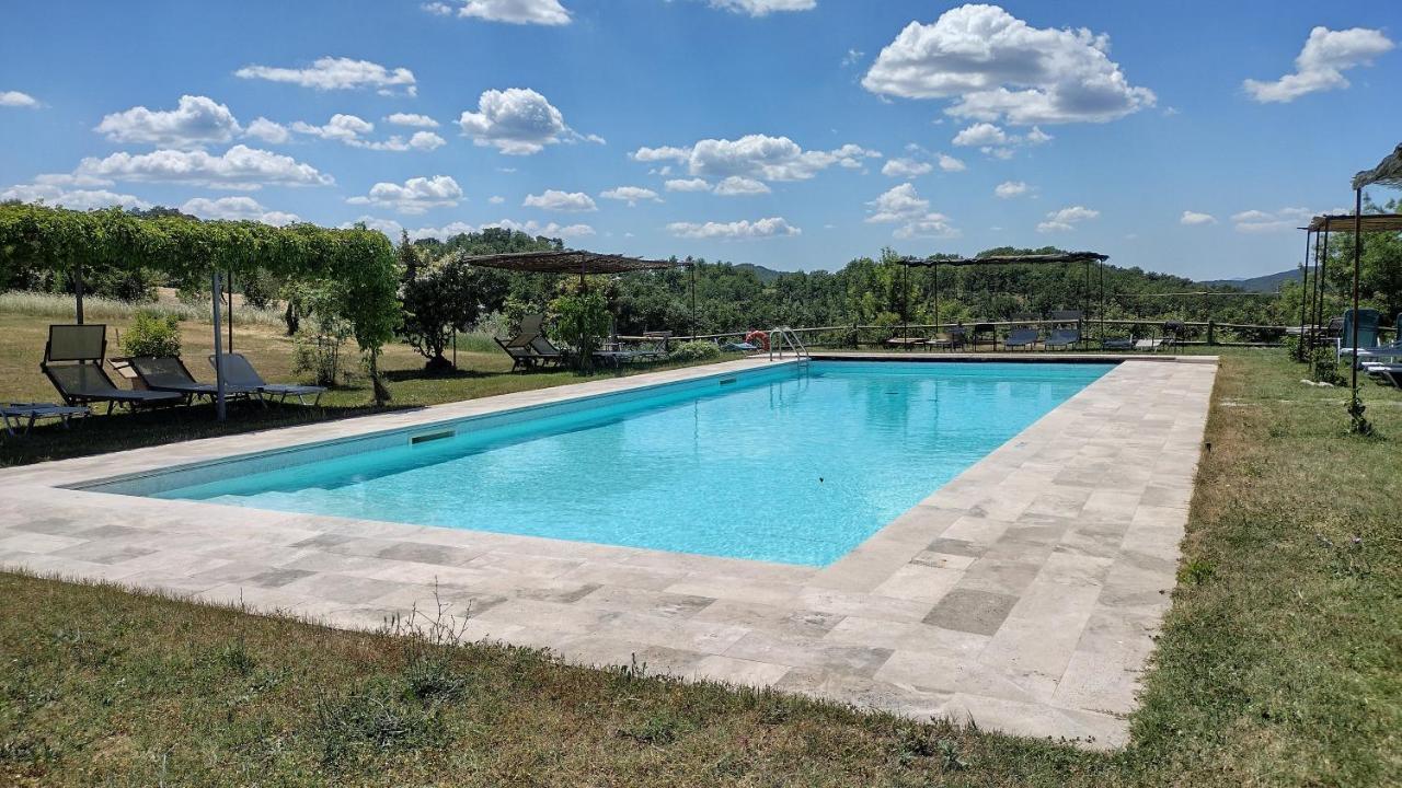Casale Refoli Guest House Casole d'Elsa Luaran gambar