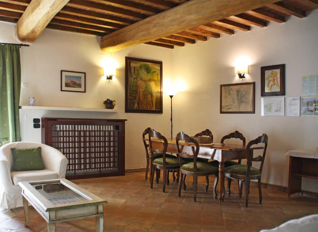 Casale Refoli Guest House Casole d'Elsa Luaran gambar