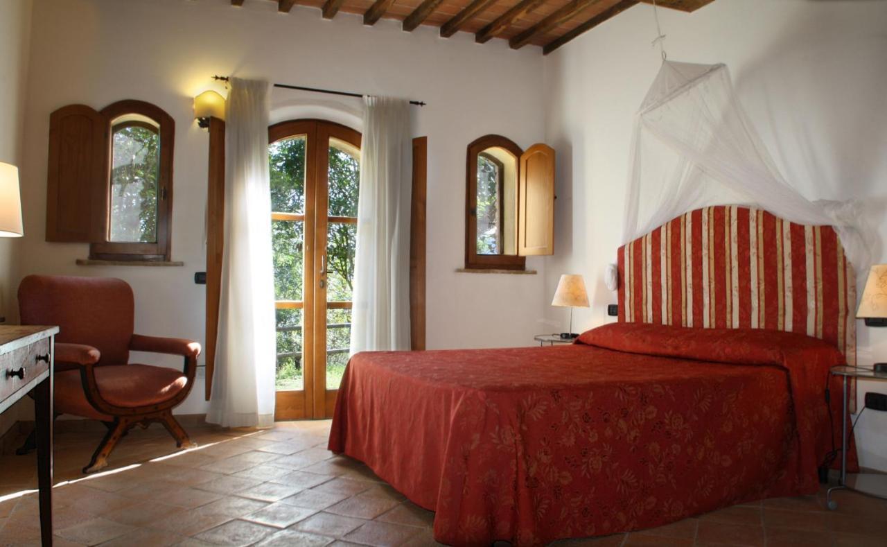 Casale Refoli Guest House Casole d'Elsa Luaran gambar